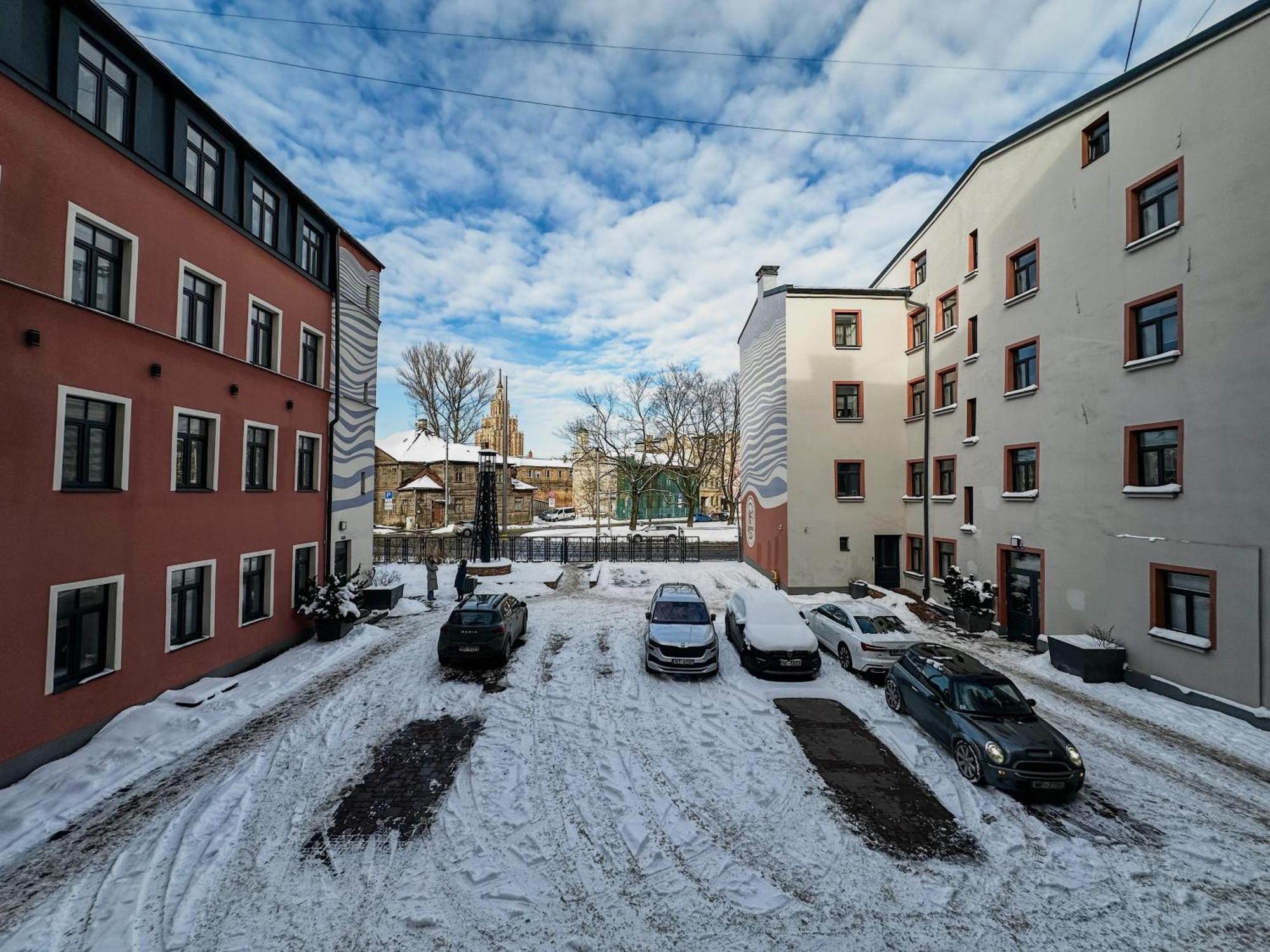 One Bedroom Promenade Apartment Рига Екстер'єр фото