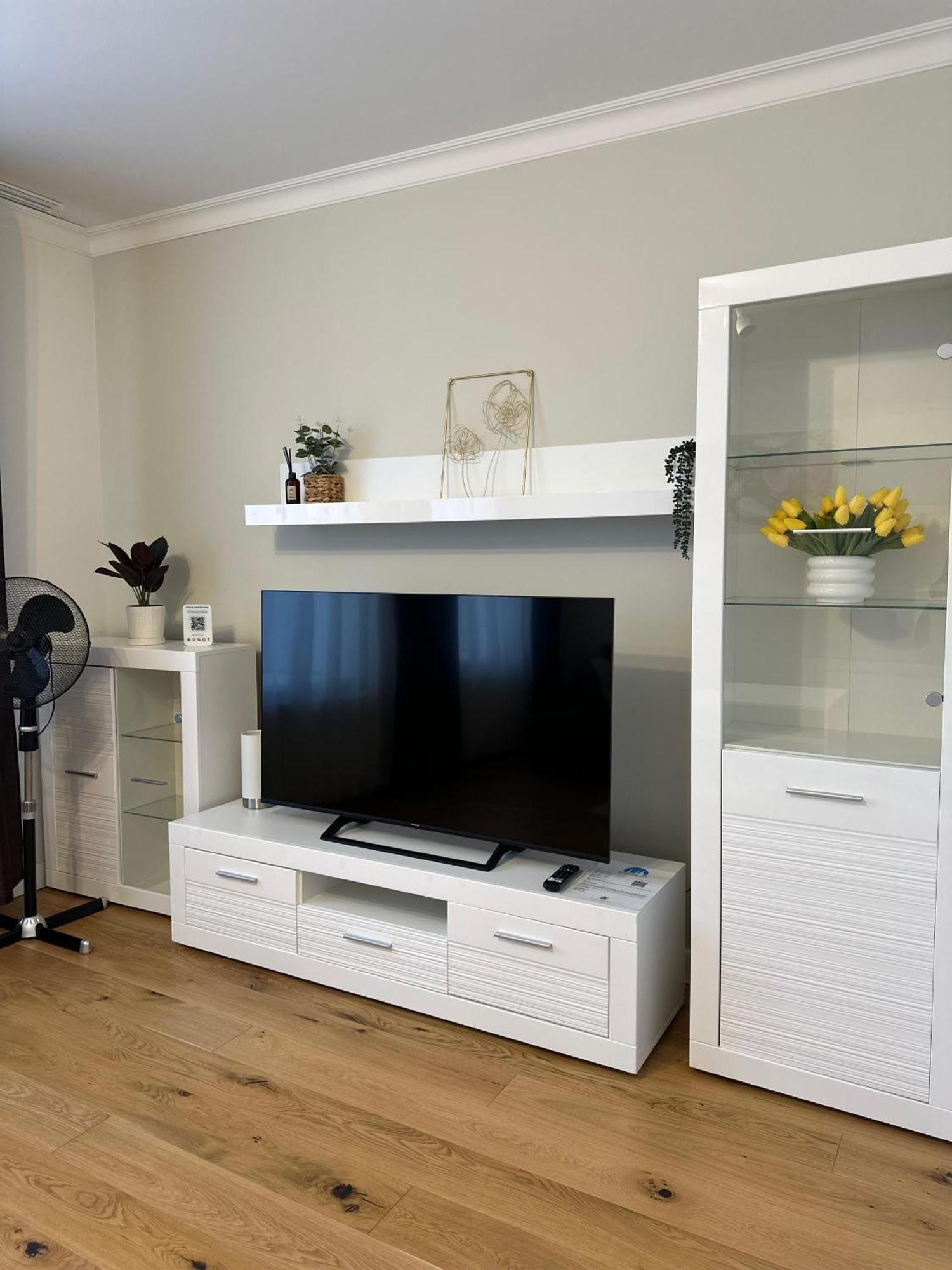 One Bedroom Promenade Apartment Рига Екстер'єр фото